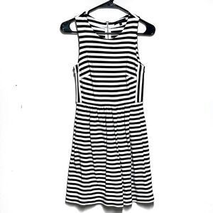 NWOT Madewell White Black Stripe Sleeveless Fitted Flare Dress ladies XS